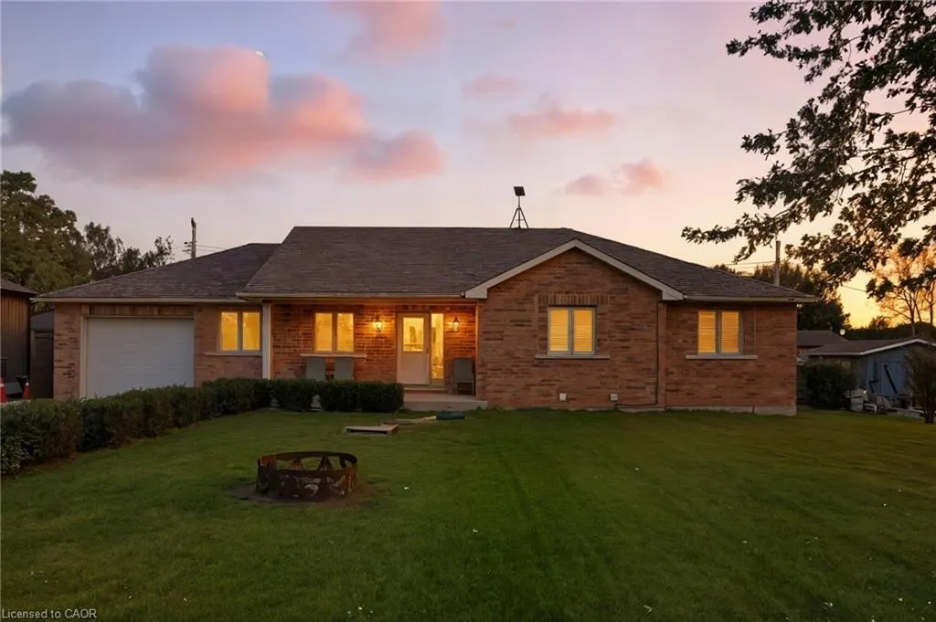 29 Lakeview Lane