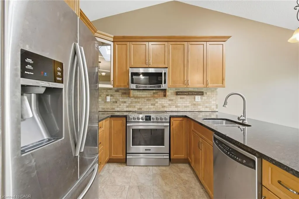 29 Lakeview Lane