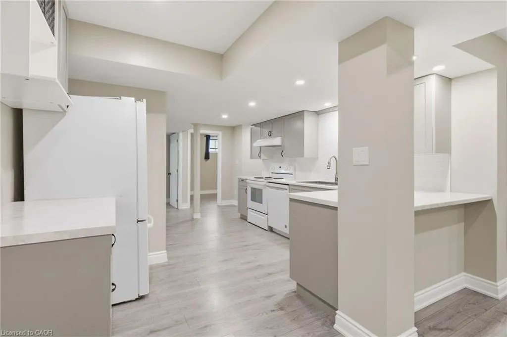29 Lakeview Lane