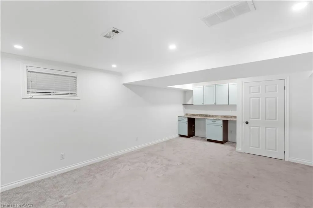 150 East 38th Street