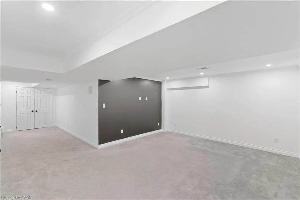 150 East 38th Street