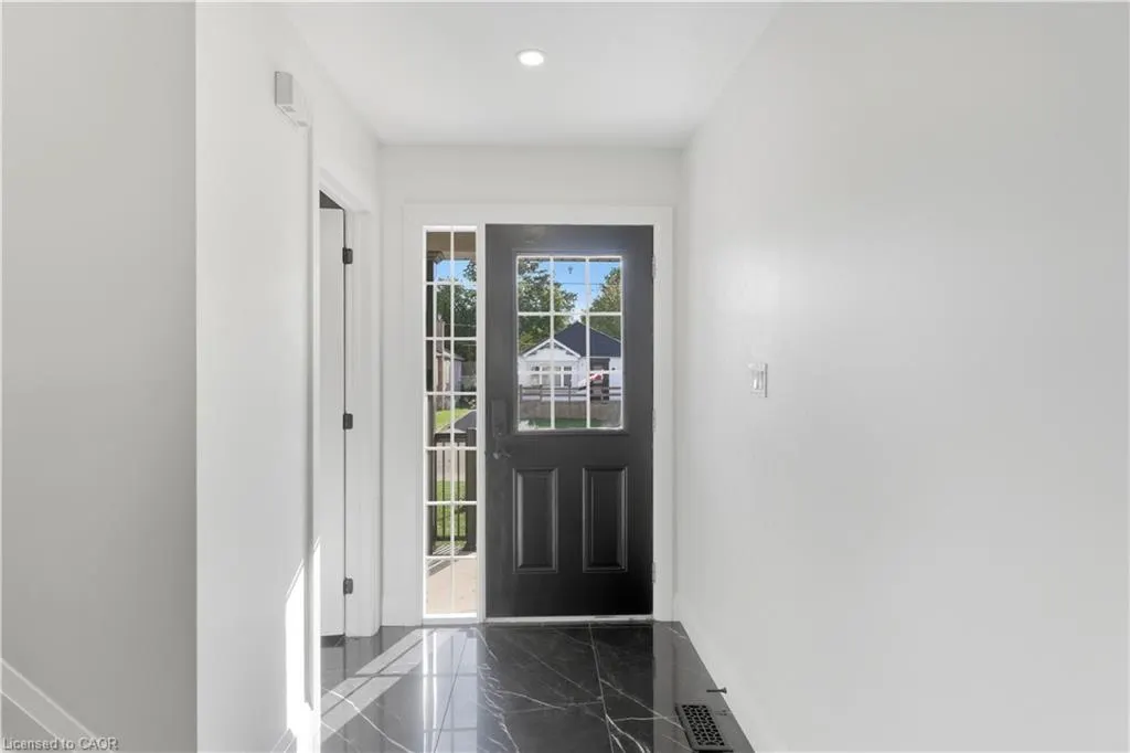 150 East 38th Street