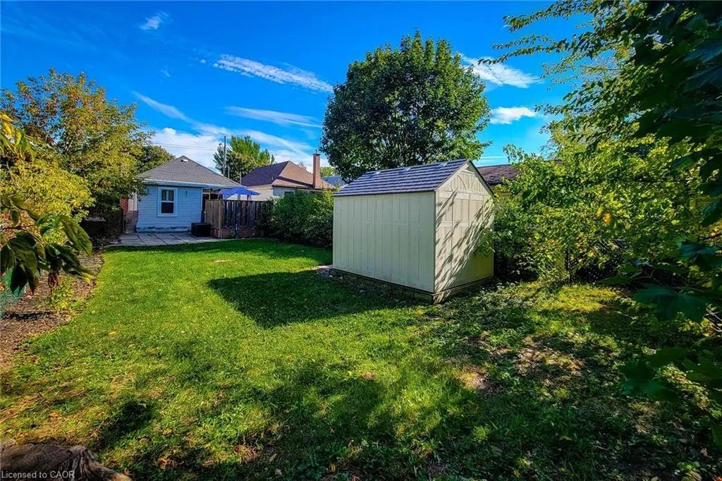 86 East 18th Street