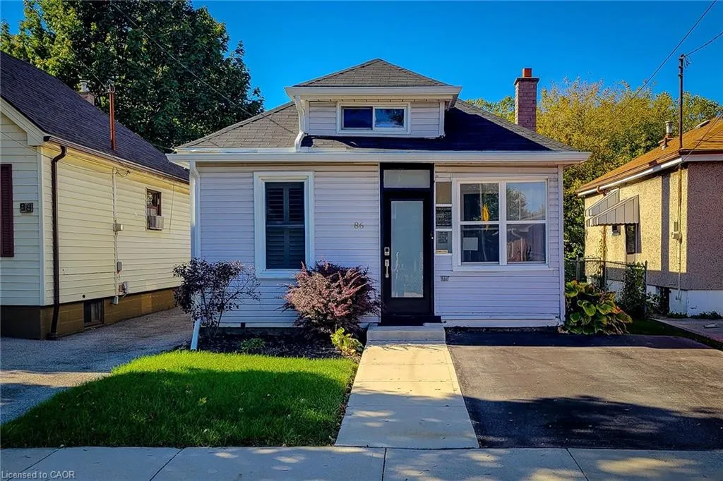 86 East 18th Street