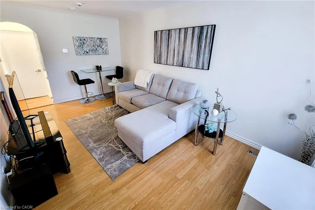 86 East 18th Street