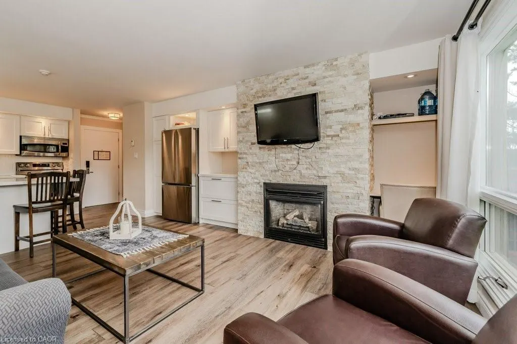 1235 Deerhurst Drive, #54-305