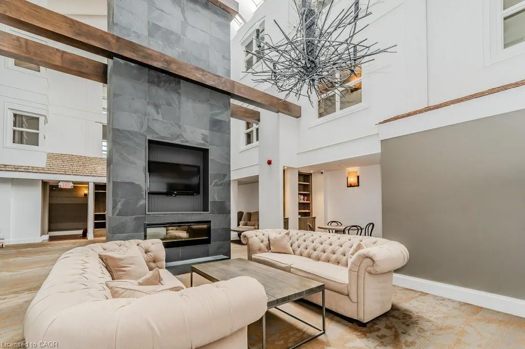 1235 Deerhurst Drive, #54-305