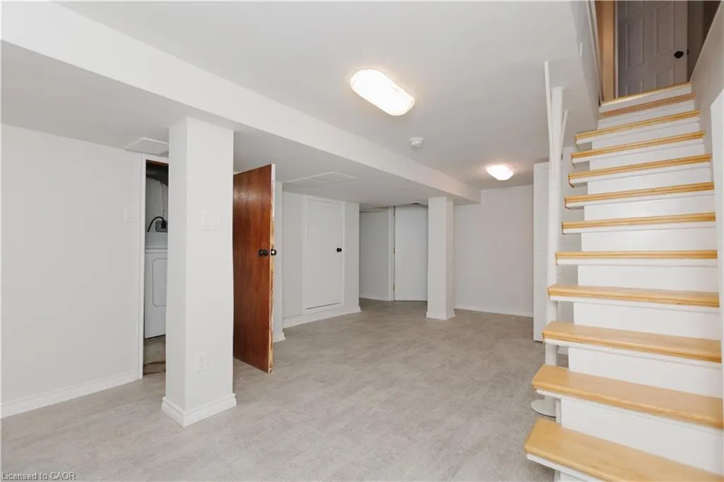 397 Bay Street N, #1
