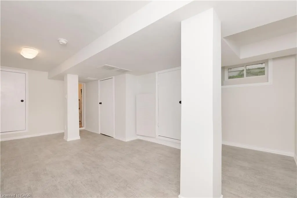 397 Bay Street N, #1