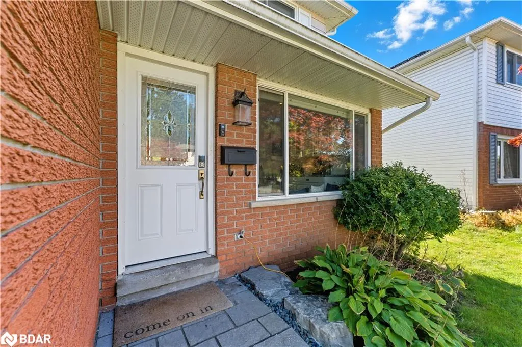 132 Forest Glen Crescent