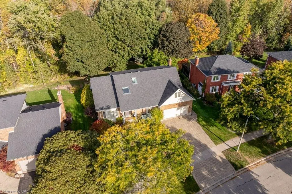 22 Roehampton Court