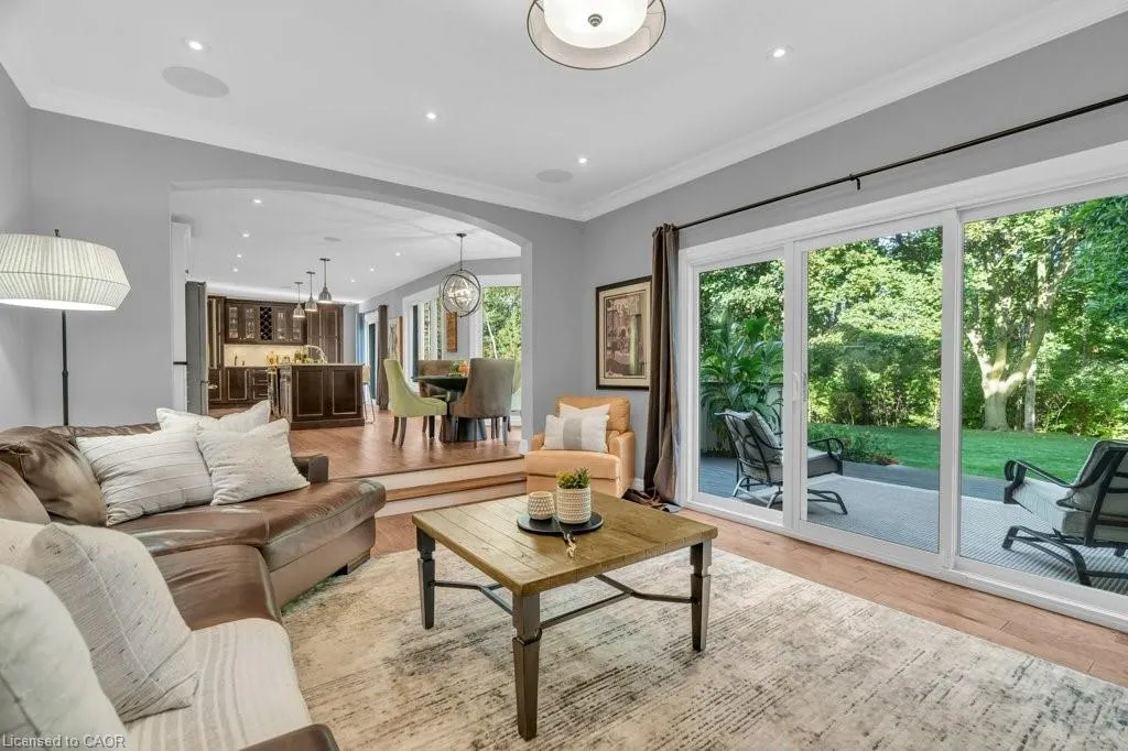 22 Roehampton Court