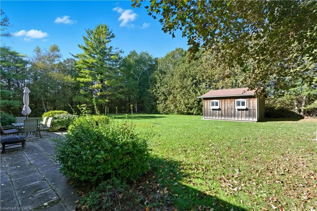 1043 Safari Road
