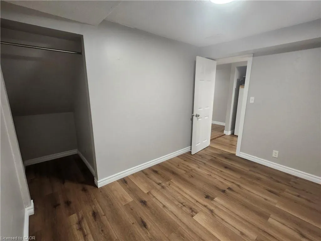 197B Cedarvale Crescent, #Lower