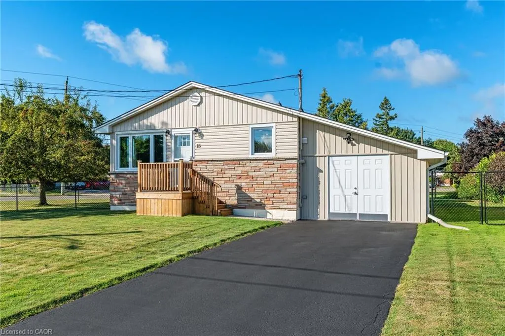 18 Laidlaw Street