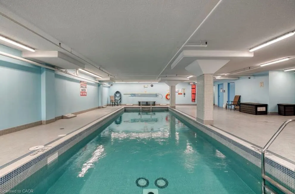237 King Street W, #1210