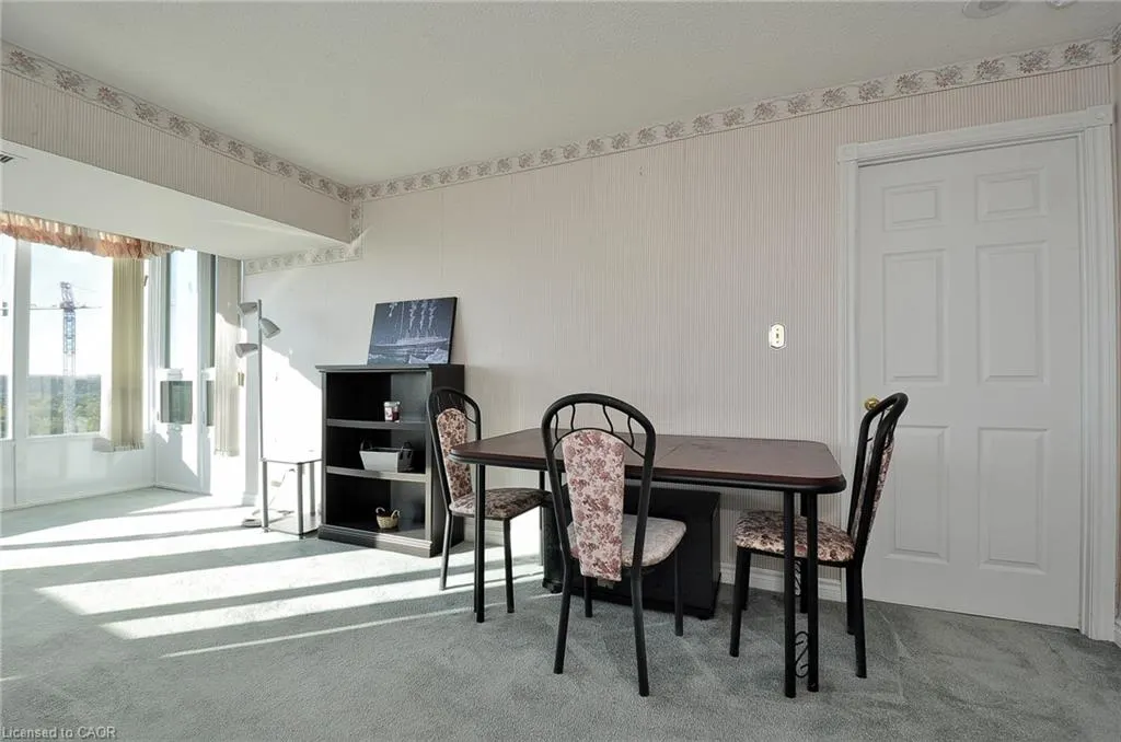 237 King Street W, #1210