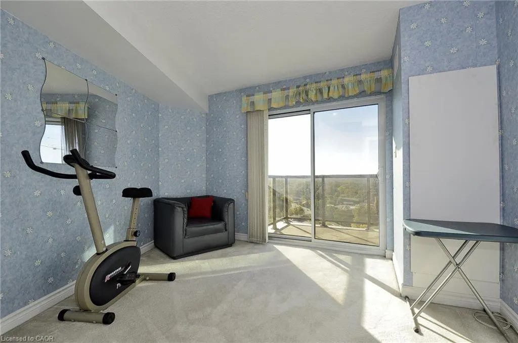 237 King Street W, #1210