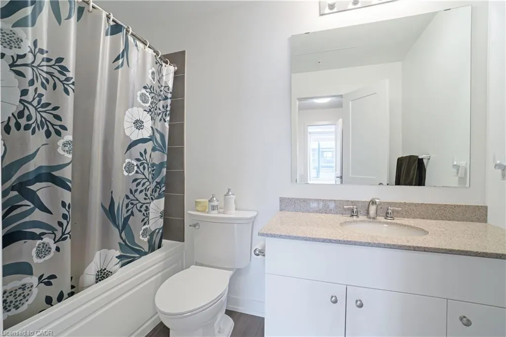 255 Northfield Drive E, #407
