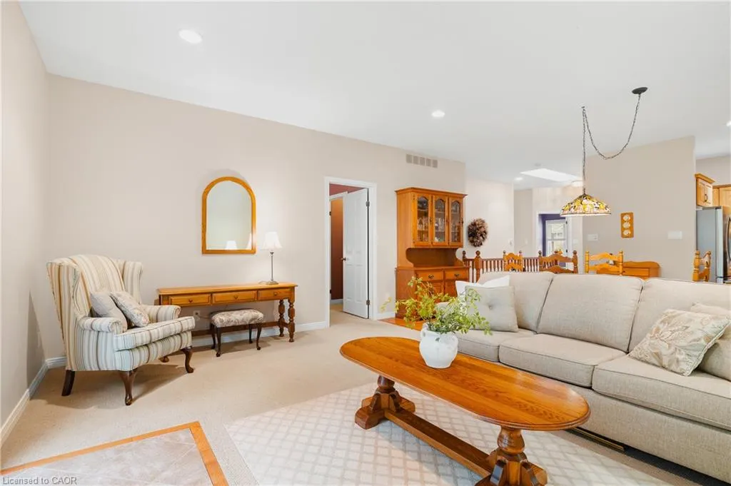 460 Waterloo Street, #2