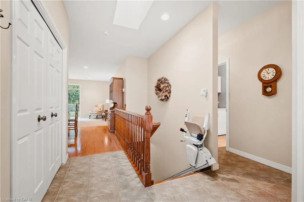 460 Waterloo Street, #2