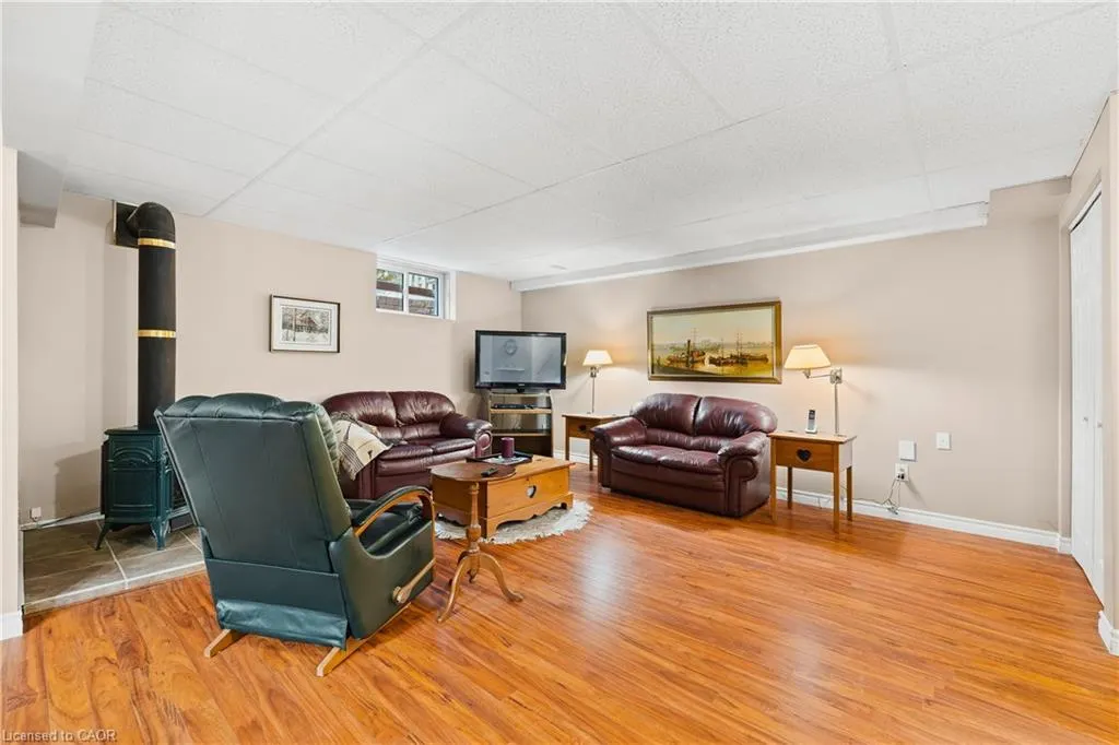 460 Waterloo Street, #2