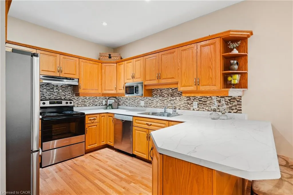 460 Waterloo Street, #2