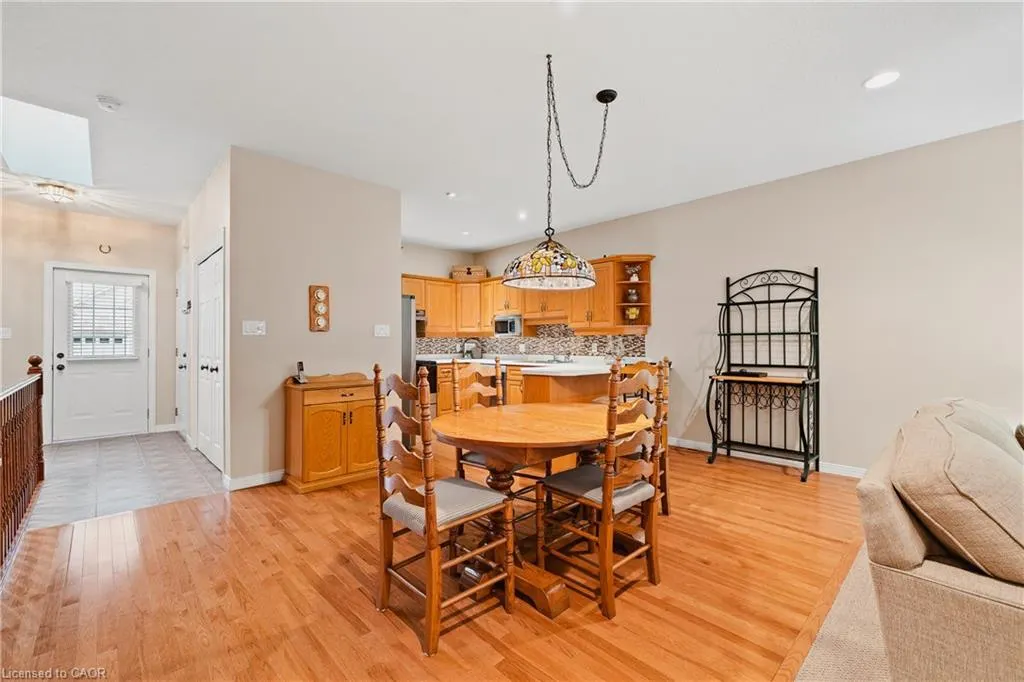 460 Waterloo Street, #2