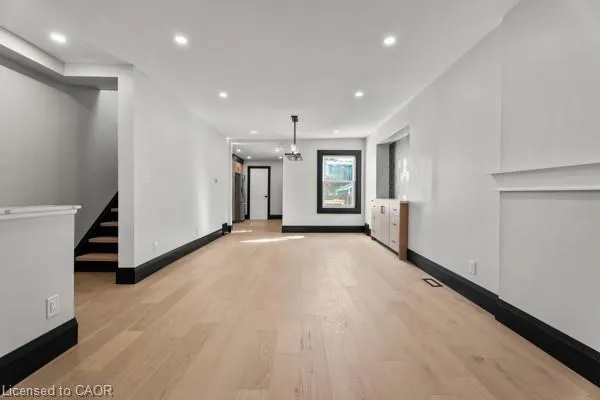 105 Rothsay Avenue
