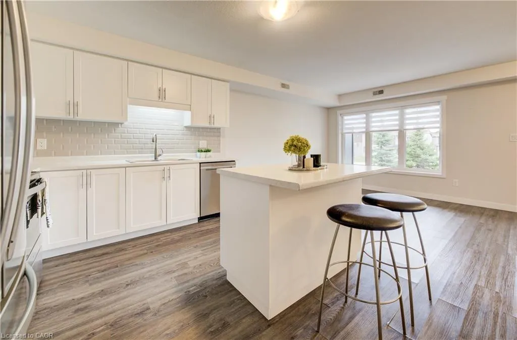 160 Rochefort Street, #C-18