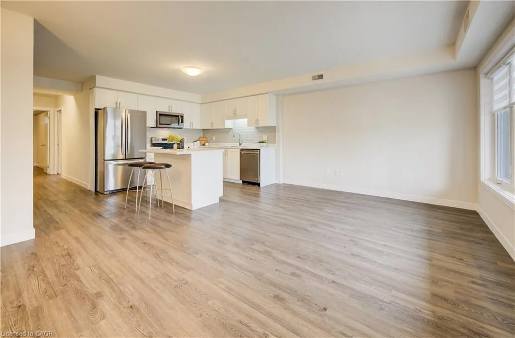160 Rochefort Street, #C-18