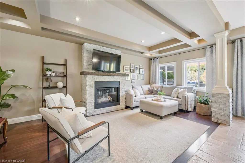 461 Woodbine Avenue