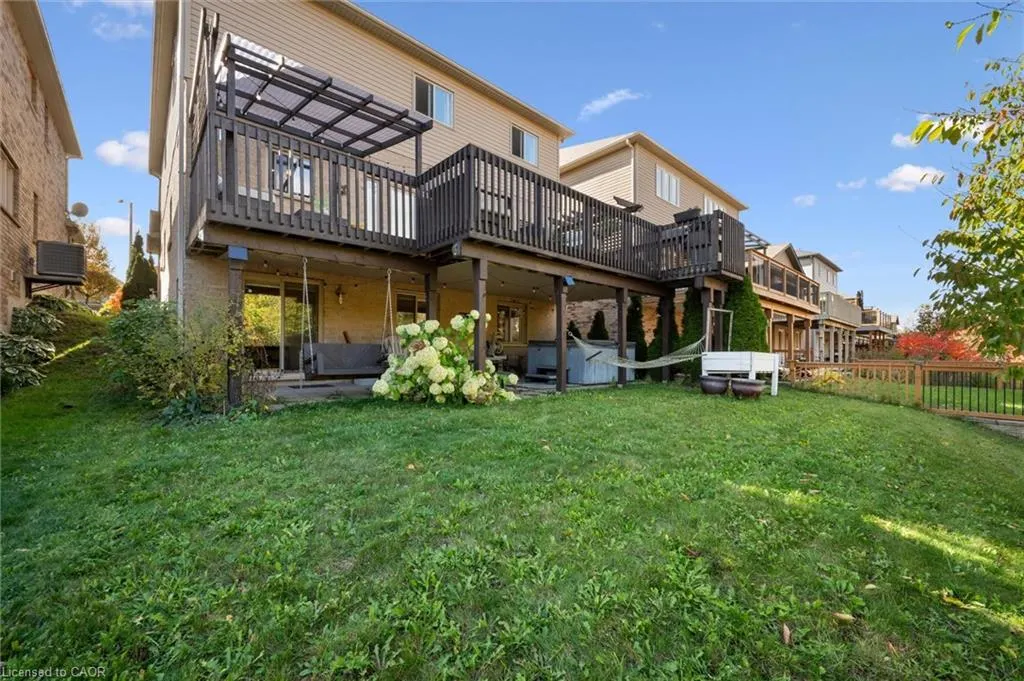 461 Woodbine Avenue