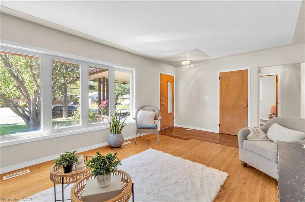 352 Vanier Drive