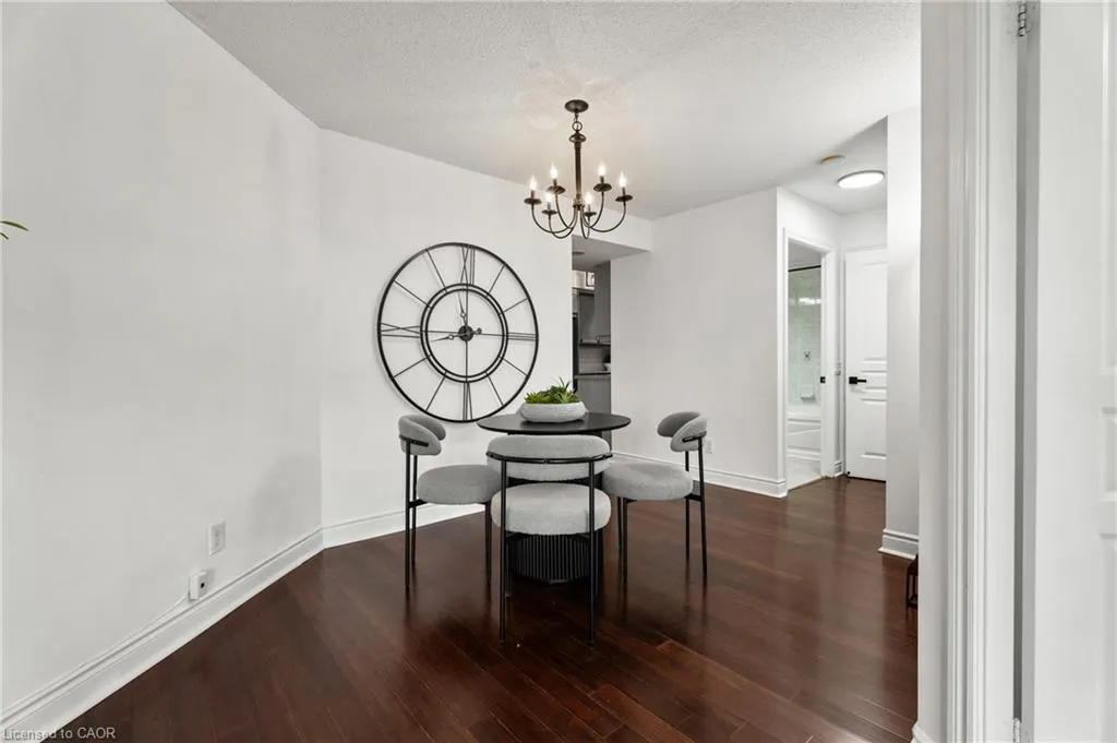 15 Northtown Way, #1222