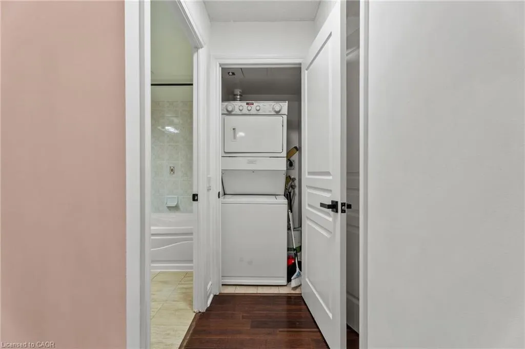 15 Northtown Way, #1222