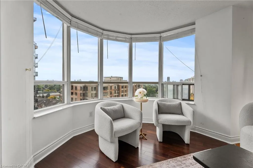 15 Northtown Way, #1222