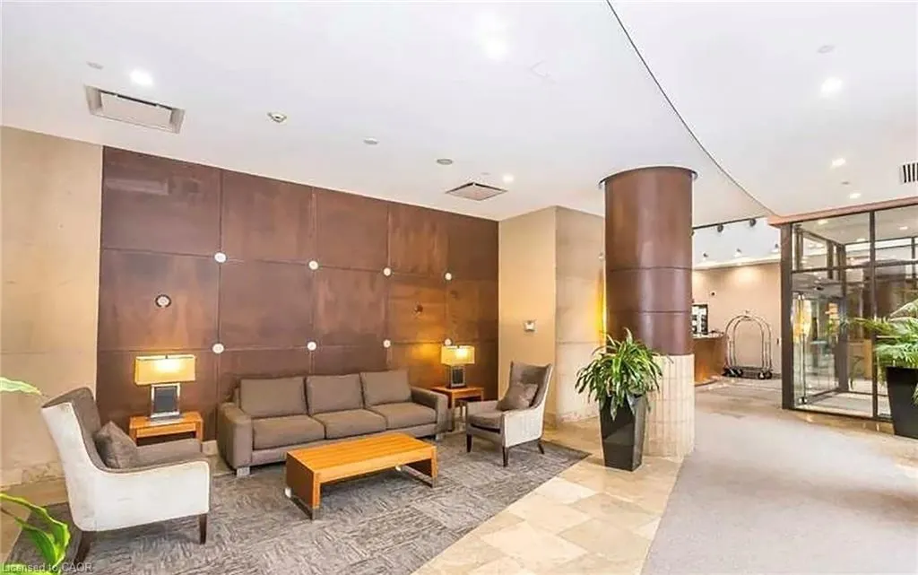 15 Northtown Way, #1222