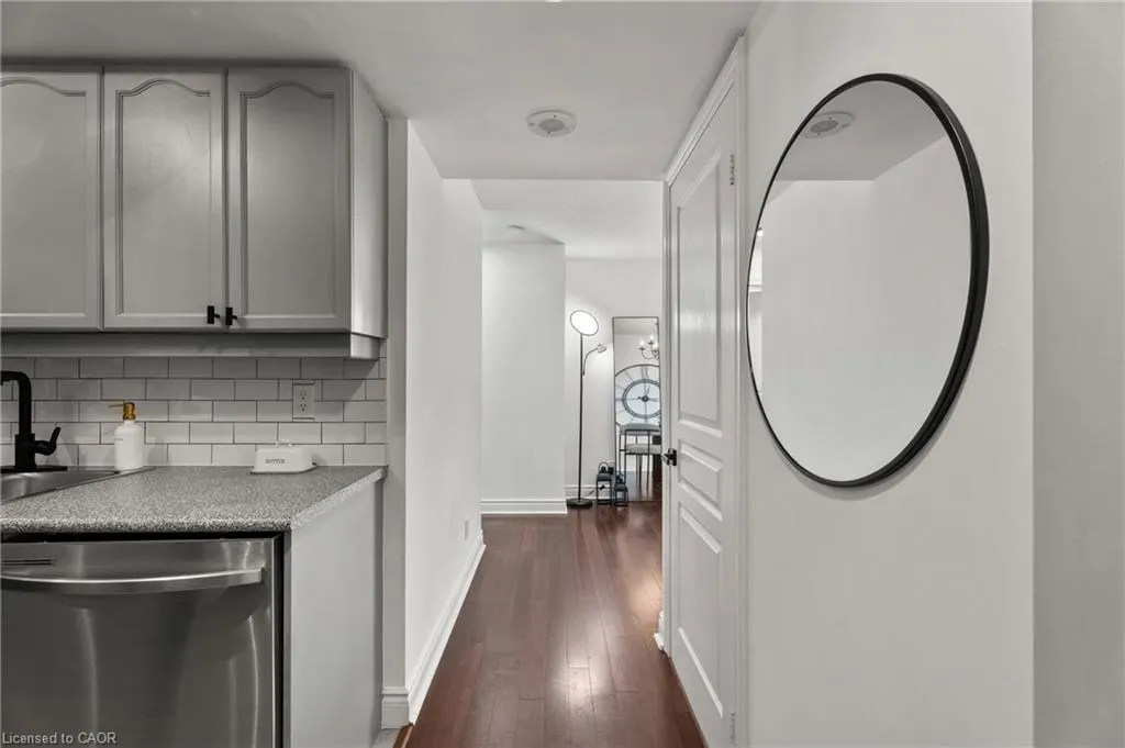 15 Northtown Way, #1222