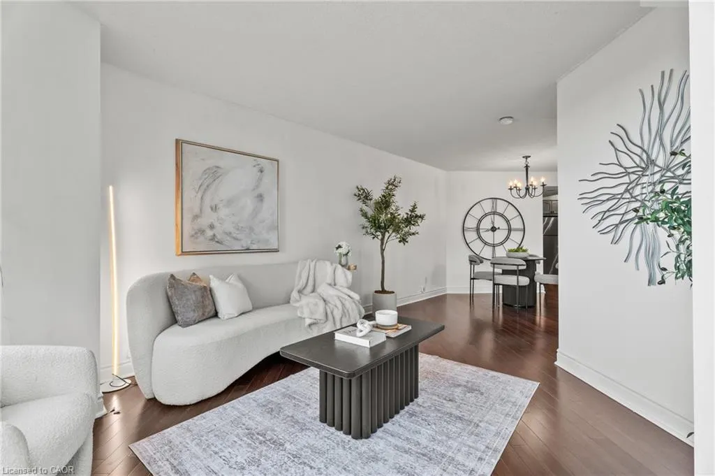 15 Northtown Way, #1222