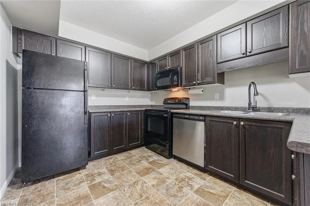 35 Mountford Drive, #35