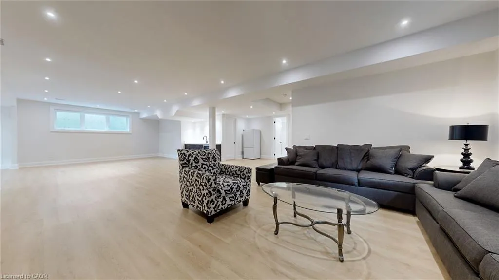 212 Southview Road