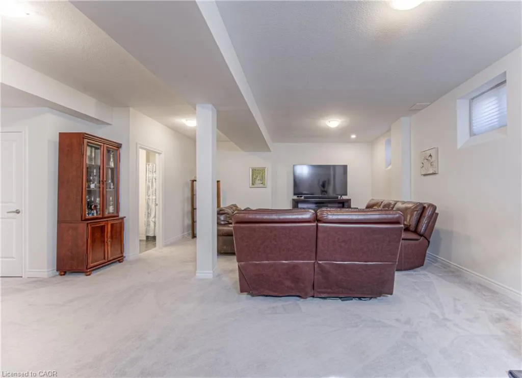 39 Reistwood Drive