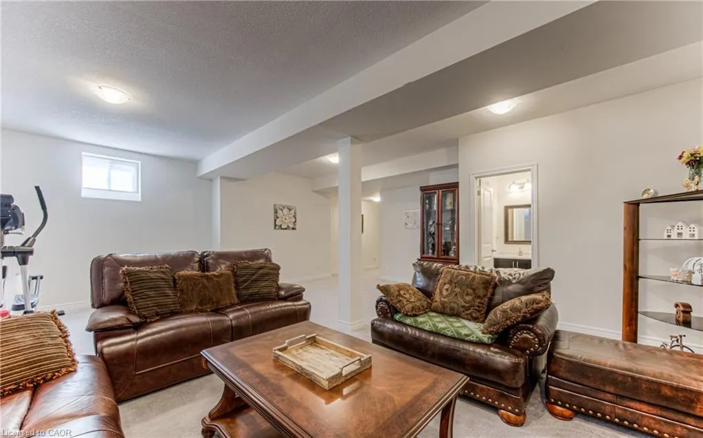 39 Reistwood Drive