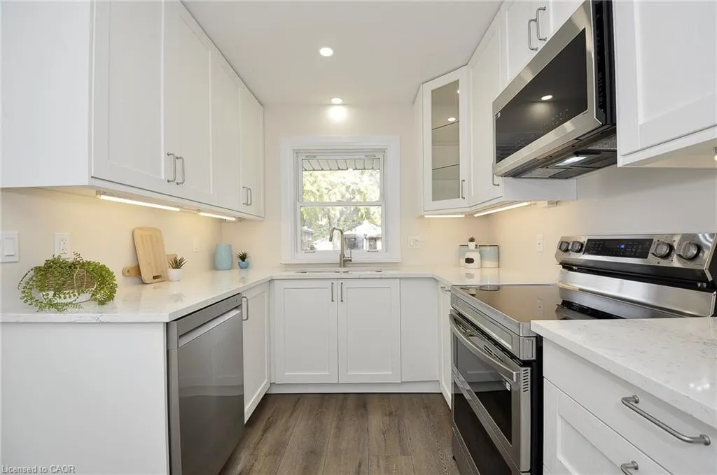47 Fourth Avenue