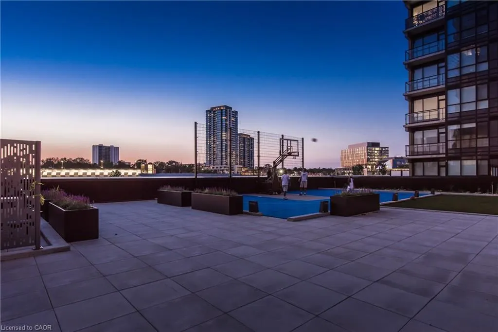 108 Garment Street, #2610
