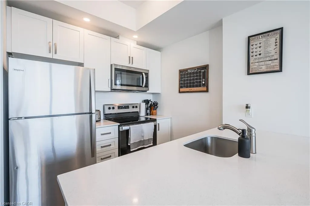 108 Garment Street, #2610