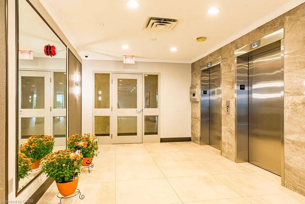5080 Pinedale Avenue, #209