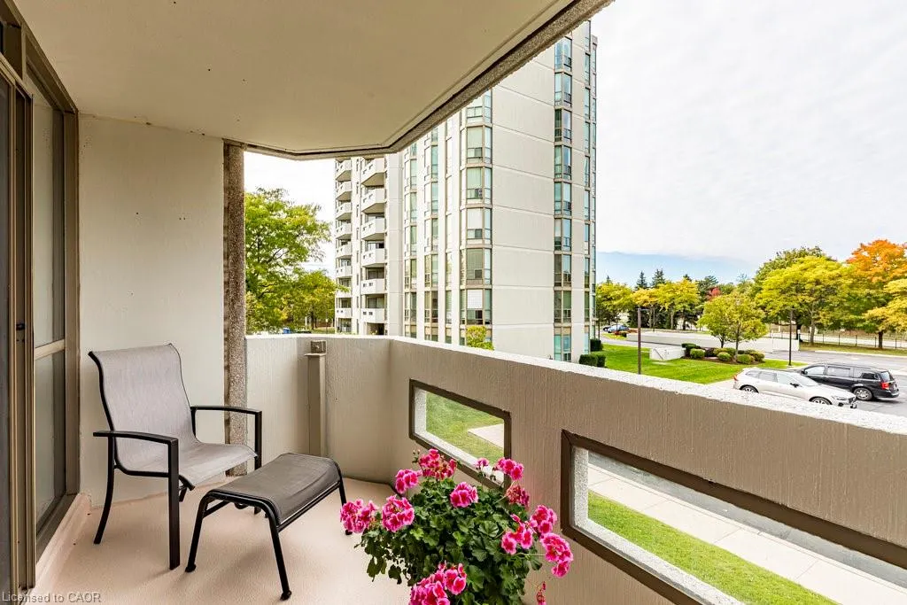 5080 Pinedale Avenue, #209