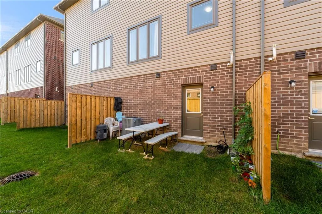 19 Picardy Drive, #15